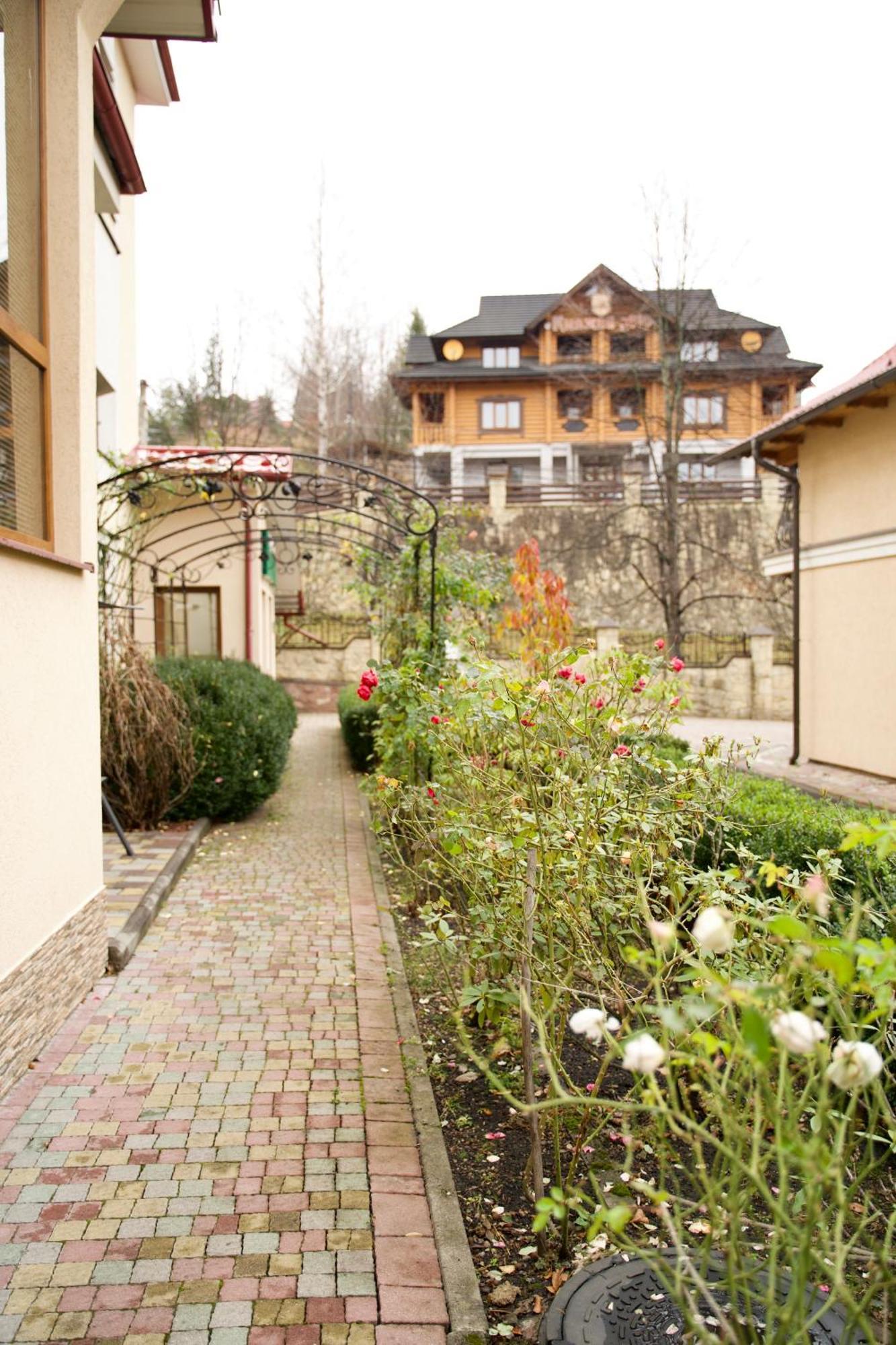 Петрос Family Hotel ياريمتشي المظهر الخارجي الصورة